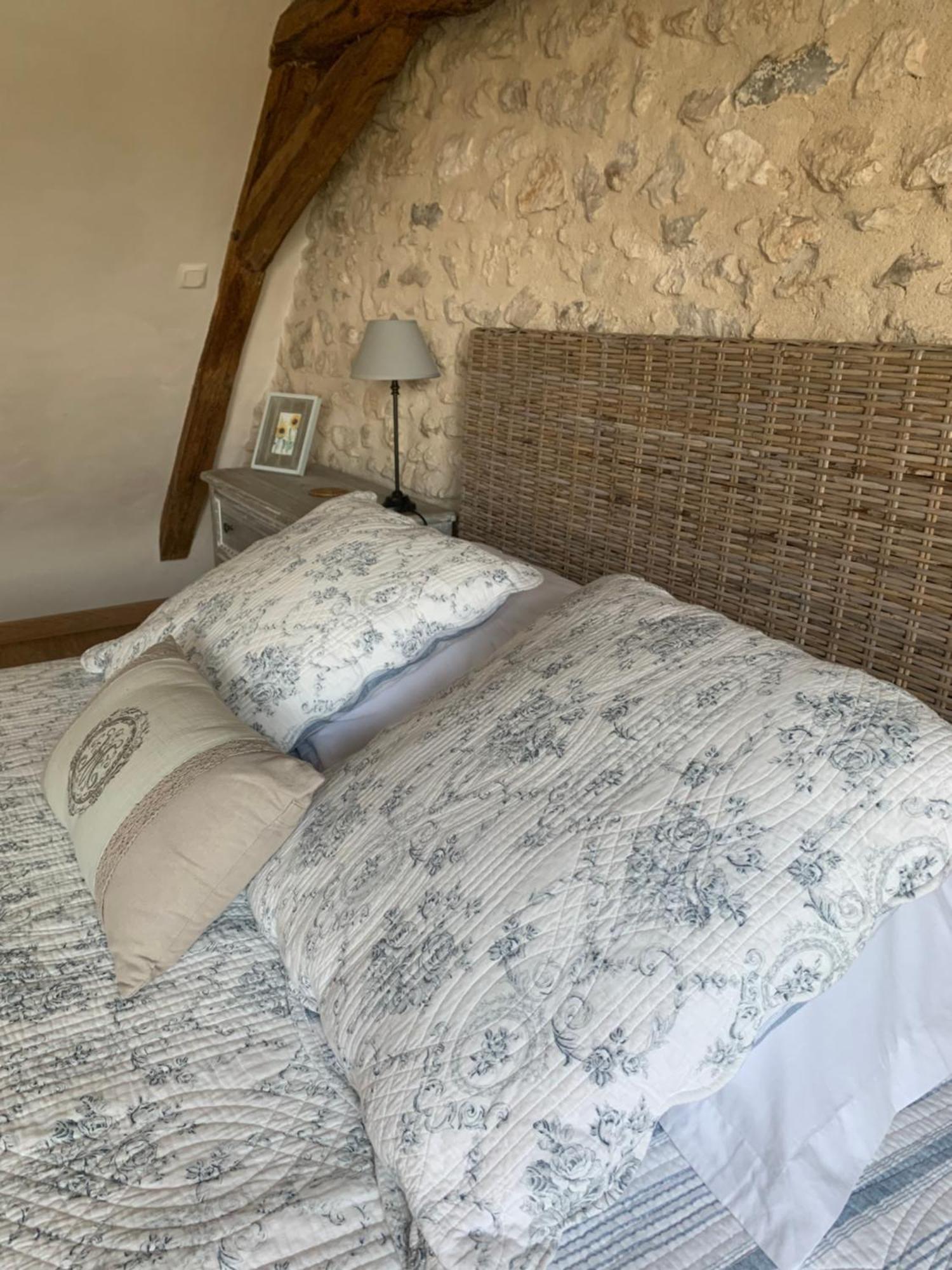 La Bihourderie Bed and Breakfast Azay-sur-Indre Exteriör bild