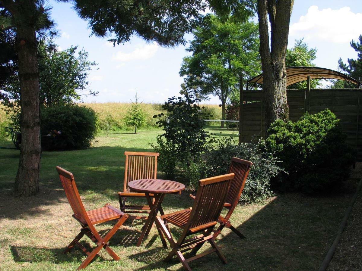 La Bihourderie Bed and Breakfast Azay-sur-Indre Exteriör bild
